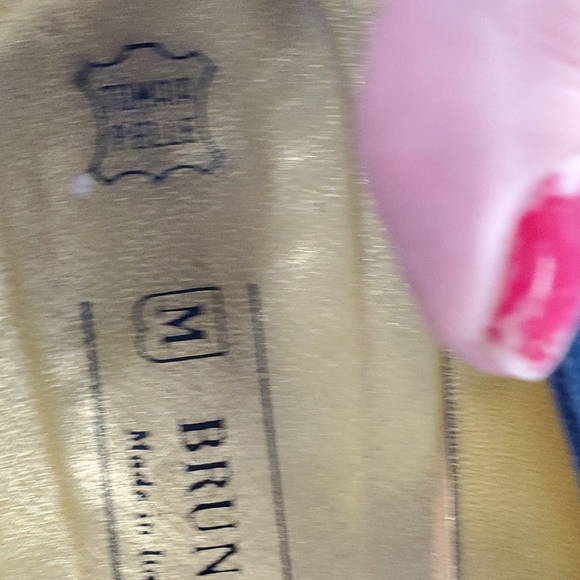 Bruno Magli blue velvet with gold pattern heels - Picture 9 of 12